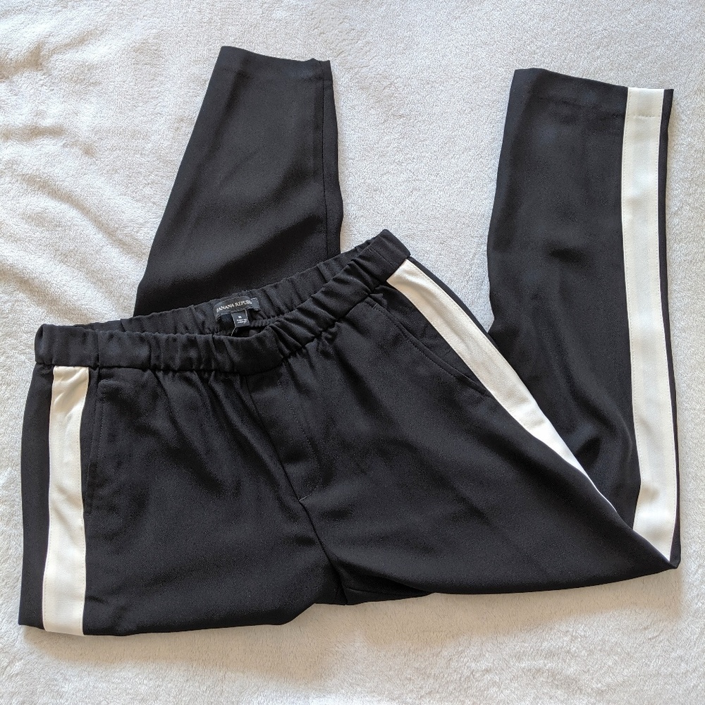 NWOT Banana Republic - White Stop Pants